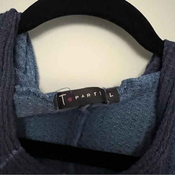 T Party Navy Blue Tie Dye Waffle Knit Hoodie Hooded Sweater Size L - Picture 8 of 8